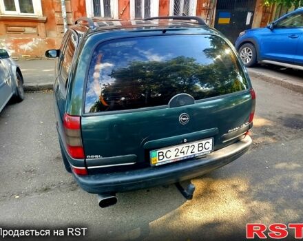 Зеленый Опель Омега, объемом двигателя 2.5 л и пробегом 381 тыс. км за 2000 $, фото 3 на Automoto.ua