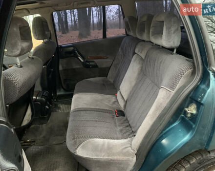 Зелений Опель Омега, об'ємом двигуна 2 л та пробігом 335 тис. км за 1550 $, фото 14 на Automoto.ua