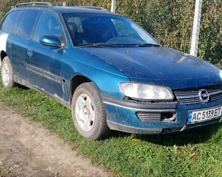 Зелений Опель Омега, об'ємом двигуна 2 л та пробігом 350 тис. км за 750 $, фото 7 на Automoto.ua