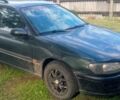 Зеленый Опель Омега, объемом двигателя 2 л и пробегом 340 тыс. км за 1500 $, фото 1 на Automoto.ua