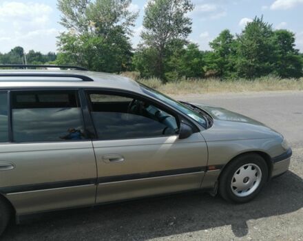 Опель Омега 1997 в Краматорске на Automoto.ua Зеленый Опель Омега, объемом двигателя 2 л и пробегом 195 тыс. км за 3950 $, фото 6 на Automoto.ua