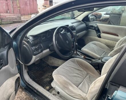 Зеленый Опель Омега, объемом двигателя 2 л и пробегом 280 тыс. км за 1500 $, фото 4 на Automoto.ua