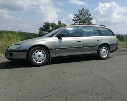 Опель Омега 1997 в Краматорске на Automoto.ua Зеленый Опель Омега, объемом двигателя 2 л и пробегом 195 тыс. км за 3950 $, фото 5 на Automoto.ua