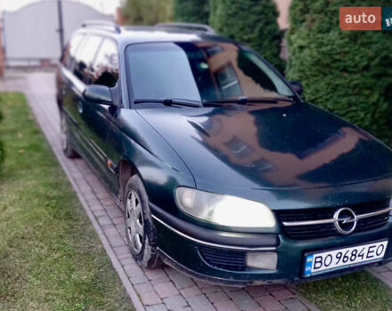 Опель Омега 1997 в Волочиске на Automoto.ua Зеленый Опель Омега, объемом двигателя 2 л и пробегом 300 тыс. км за 1200 $, фото 1 на Automoto.ua