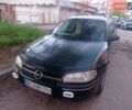 Зеленый Опель Омега, объемом двигателя 2 л и пробегом 377 тыс. км за 2500 $, фото 6 на Automoto.ua