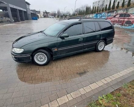 Зеленый Опель Омега, объемом двигателя 2 л и пробегом 460 тыс. км за 1600 $, фото 4 на Automoto.ua