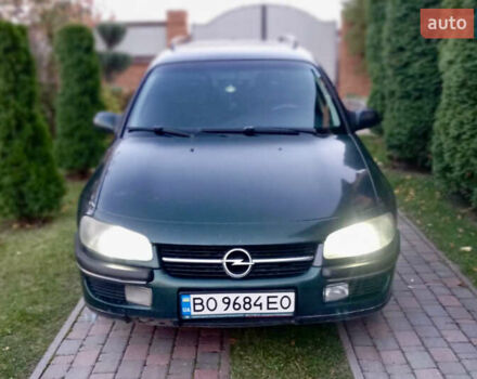 Опель Омега 1997 в Волочиске на Automoto.ua Зеленый Опель Омега, объемом двигателя 2 л и пробегом 300 тыс. км за 1200 $, фото 2 на Automoto.ua