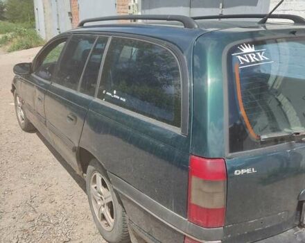 Опель Омега 1997 у Харкові на Automoto.ua Зелений Опель Омега, об'ємом двигуна 2 л та пробігом 308 тис. км за 1500 $, фото 11 на Automoto.ua