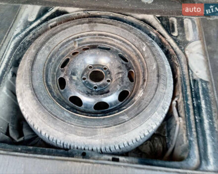 Опель Омега 1997 в Волочиске на Automoto.ua Зеленый Опель Омега, объемом двигателя 2 л и пробегом 300 тыс. км за 1200 $, фото 14 на Automoto.ua