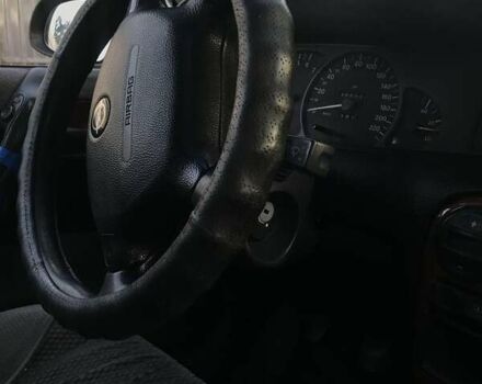 Зелений Опель Омега, об'ємом двигуна 2 л та пробігом 228 тис. км за 1950 $, фото 3 на Automoto.ua
