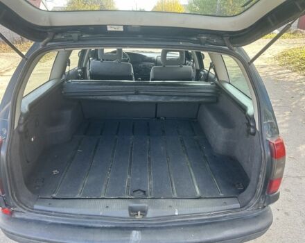 Зелений Опель Омега, об'ємом двигуна 2 л та пробігом 295 тис. км за 1300 $, фото 10 на Automoto.ua