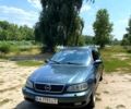 Зелений Опель Омега, об'ємом двигуна 2.5 л та пробігом 239 тис. км за 2100 $, фото 1 на Automoto.ua