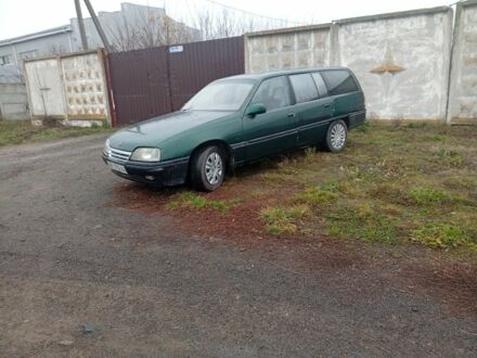 Зелений Опель Омега, об'ємом двигуна 2 л та пробігом 65 тис. км за 899 $, фото 1 на Automoto.ua