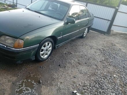 Опель Омега 1992 у Бердичеве на Automoto.ua Зелений Опель Омега, об'ємом двигуна 2 л та пробігом 400 тис. км за 1250 $, фото 1 на Automoto.ua