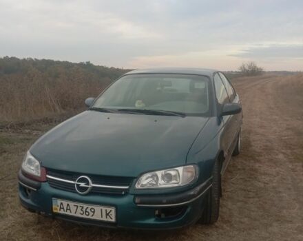 Зеленый Опель Омега, объемом двигателя 2 л и пробегом 3 тыс. км за 1351 $, фото 1 на Automoto.ua