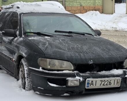 Зеленый Опель Омега, объемом двигателя 2 л и пробегом 288 тыс. км за 1300 $, фото 1 на Automoto.ua