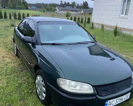 Зеленый Опель Омега, объемом двигателя 2 л и пробегом 339 тыс. км за 1250 $, фото 1 на Automoto.ua