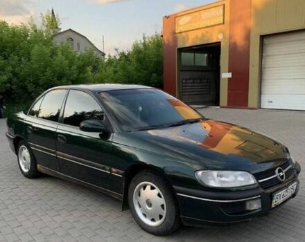 Зеленый Опель Омега, объемом двигателя 2 л и пробегом 1 тыс. км за 1800 $, фото 1 на Automoto.ua