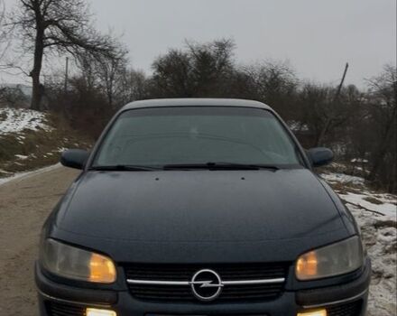 Зелений Опель Омега, об'ємом двигуна 2 л та пробігом 306 тис. км за 1450 $, фото 1 на Automoto.ua