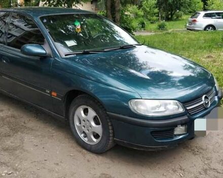 Зеленый Опель Омега, объемом двигателя 2 л и пробегом 350 тыс. км за 1650 $, фото 1 на Automoto.ua