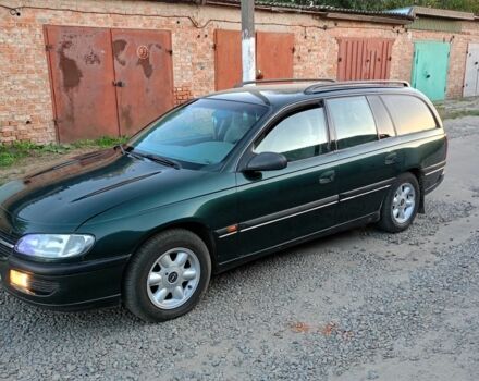 Зеленый Опель Омега, объемом двигателя 2 л и пробегом 298 тыс. км за 1302 $, фото 1 на Automoto.ua