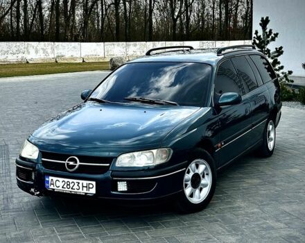 Зеленый Опель Омега, объемом двигателя 2.5 л и пробегом 372 тыс. км за 1850 $, фото 1 на Automoto.ua