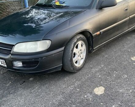 Зеленый Опель Омега, объемом двигателя 2 л и пробегом 3 тыс. км за 1500 $, фото 1 на Automoto.ua