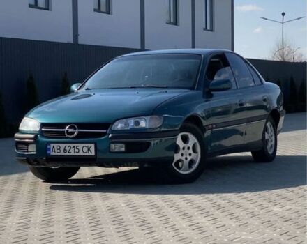 Зеленый Опель Омега, объемом двигателя 2 л и пробегом 400 тыс. км за 2700 $, фото 1 на Automoto.ua