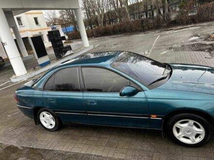 Зелений Опель Омега, об'ємом двигуна 2 л та пробігом 3 тис. км за 1100 $, фото 1 на Automoto.ua