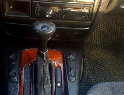 Опель Омега 1995 в Днепре (Днепропетровске) на Automoto.ua Зеленый Опель Омега, объемом двигателя 20 л и пробегом 413 тыс. км за 1670 $, фото 1 на Automoto.ua
