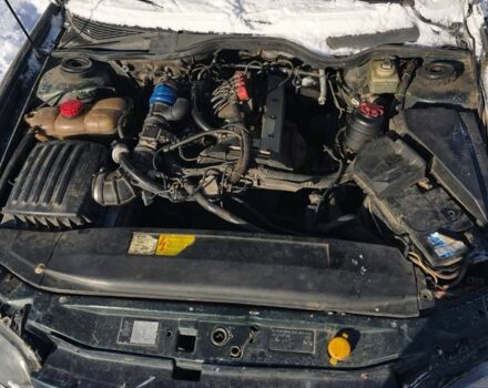 Зеленый Опель Омега, объемом двигателя 2 л и пробегом 300 тыс. км за 1250 $, фото 1 на Automoto.ua