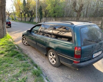 Зелений Опель Омега, об'ємом двигуна 2 л та пробігом 250 тис. км за 1900 $, фото 1 на Automoto.ua