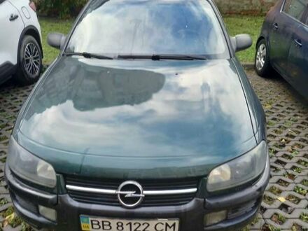 Опель Омега 1995 в Ивано-Франковске на Automoto.ua Зеленый Опель Омега, объемом двигателя 2 л и пробегом 442 тыс. км за 2000 $, фото 1 на Automoto.ua