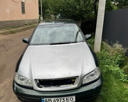 Зеленый Опель Омега, объемом двигателя 3 л и пробегом 374 тыс. км за 1700 $, фото 1 на Automoto.ua