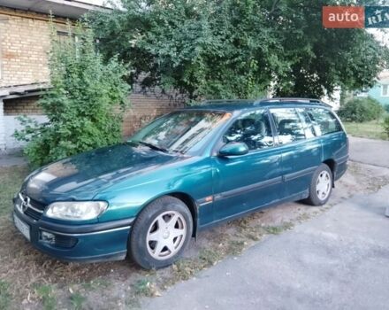 Зеленый Опель Омега, объемом двигателя 2 л и пробегом 338 тыс. км за 2500 $, фото 1 на Automoto.ua