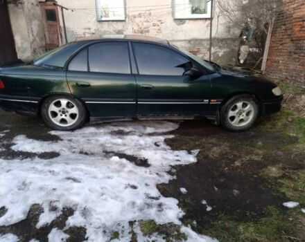 Зеленый Опель Омега, объемом двигателя 2 л и пробегом 200 тыс. км за 1200 $, фото 1 на Automoto.ua