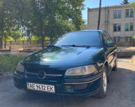 Зеленый Опель Омега, объемом двигателя 2 л и пробегом 300 тыс. км за 1700 $, фото 1 на Automoto.ua