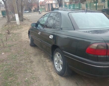Зелений Опель Омега, об'ємом двигуна 2.5 л та пробігом 300 тис. км за 3700 $, фото 1 на Automoto.ua