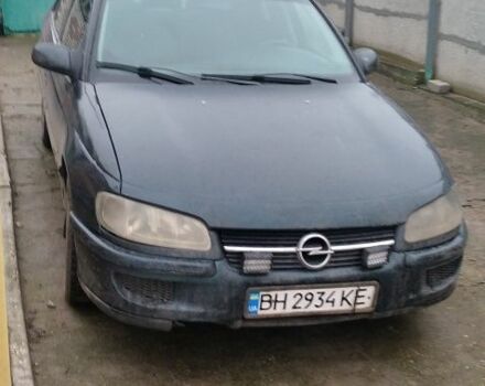 Зеленый Опель Омега, объемом двигателя 2 л и пробегом 324 тыс. км за 1450 $, фото 1 на Automoto.ua