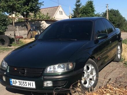 Зеленый Опель Омега, объемом двигателя 2 л и пробегом 397 тыс. км за 3500 $, фото 1 на Automoto.ua