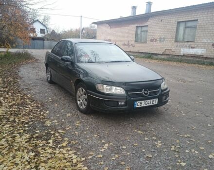 Зеленый Опель Омега, объемом двигателя 2 л и пробегом 375 тыс. км за 2800 $, фото 1 на Automoto.ua