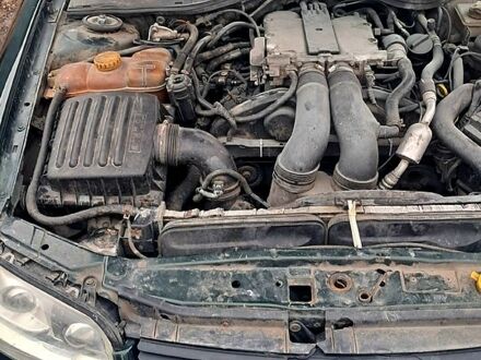Опель Омега 1997 у Александрие на Automoto.ua Зелений Опель Омега, об'ємом двигуна 3 л та пробігом 444 тис. км за 2100 $, фото 1 на Automoto.ua