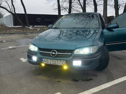 Зеленый Опель Омега, объемом двигателя 2 л и пробегом 410 тыс. км за 2600 $, фото 1 на Automoto.ua