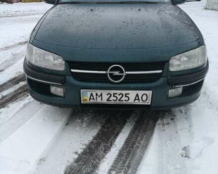 Зеленый Опель Омега, объемом двигателя 2 л и пробегом 378 тыс. км за 1850 $, фото 1 на Automoto.ua
