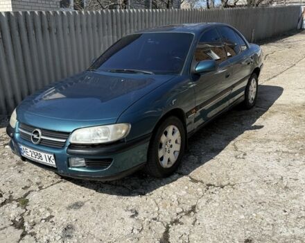 Зеленый Опель Омега, объемом двигателя 3 л и пробегом 394 тыс. км за 3000 $, фото 1 на Automoto.ua