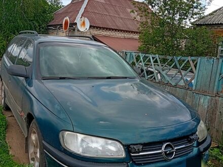 Опель Омега 1998 в Краматорске на Automoto.ua Зеленый Опель Омега, объемом двигателя 2 л и пробегом 330 тыс. км за 2400 $, фото 1 на Automoto.ua