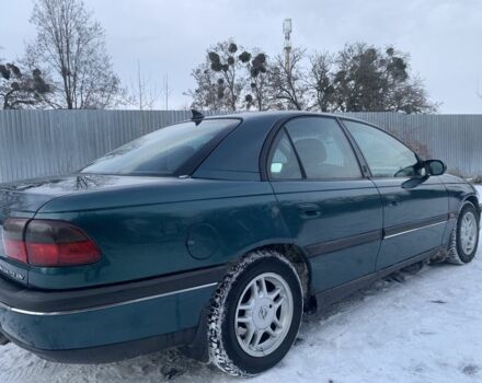 Зелений Опель Омега, об'ємом двигуна 2 л та пробігом 300 тис. км за 2450 $, фото 1 на Automoto.ua