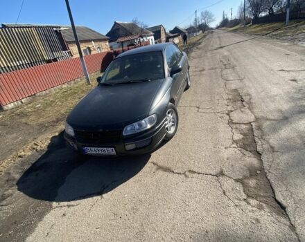 Зеленый Опель Омега, объемом двигателя 2 л и пробегом 328 тыс. км за 2919 $, фото 1 на Automoto.ua