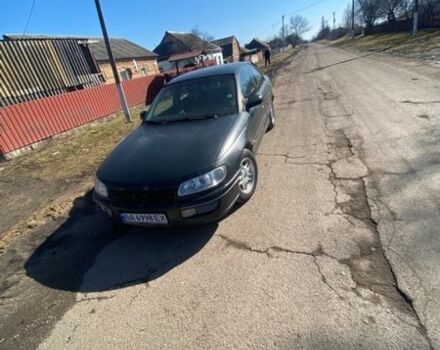 Зеленый Опель Омега, объемом двигателя 2 л и пробегом 328 тыс. км за 2500 $, фото 1 на Automoto.ua