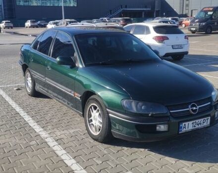 Зеленый Опель Омега, объемом двигателя 2 л и пробегом 241 тыс. км за 3200 $, фото 1 на Automoto.ua